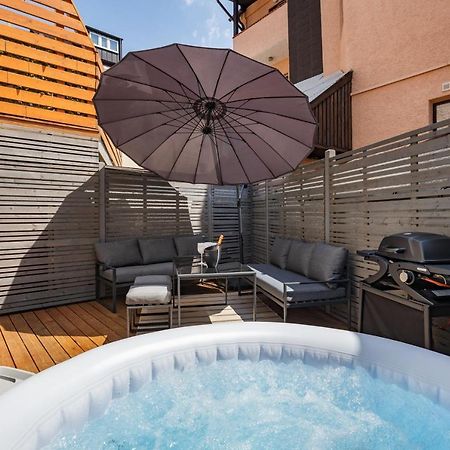 Terrace Apartment With 5 Rooms, Whirlpool And Bbq Augsburg Zewnętrze zdjęcie